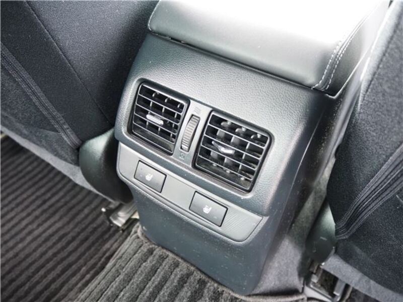 LEGACY B4