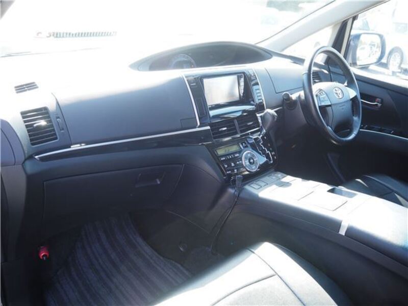 ESTIMA HYBRID