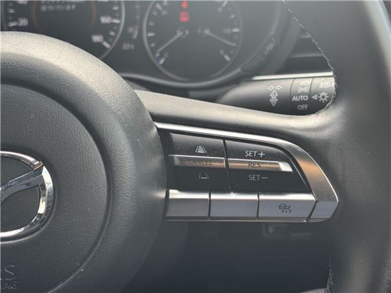 MAZDA3