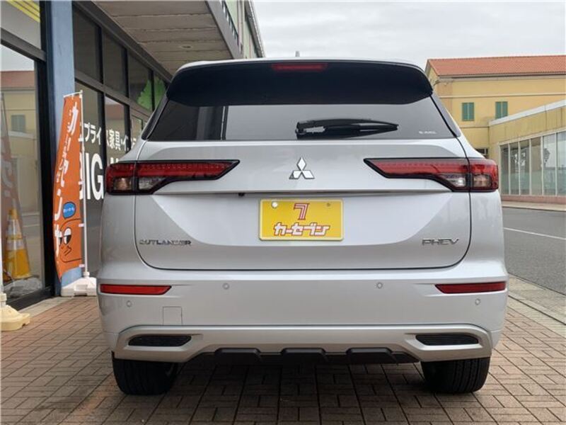 OUTLANDER PHEV