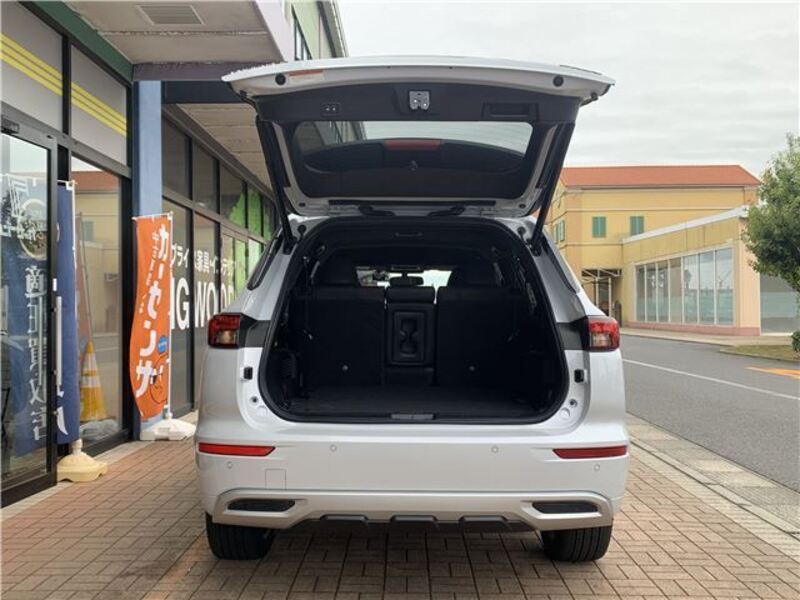OUTLANDER PHEV