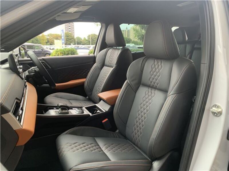 OUTLANDER PHEV