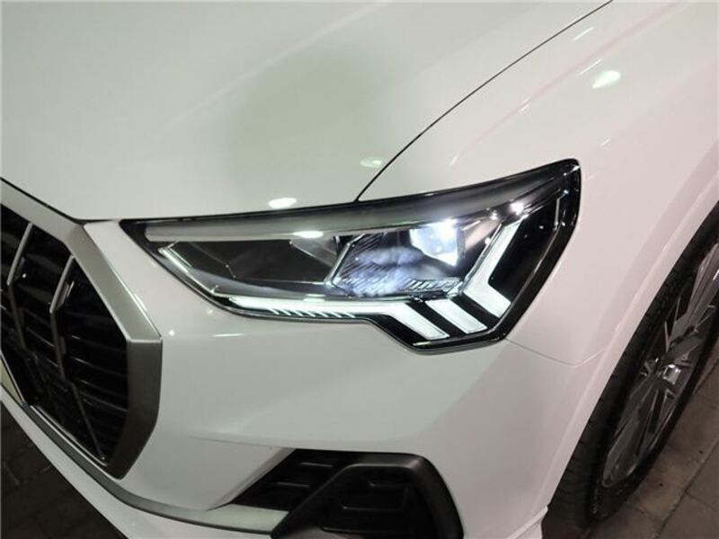Q3