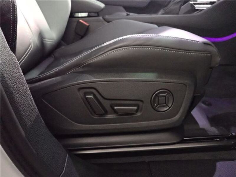 Q3