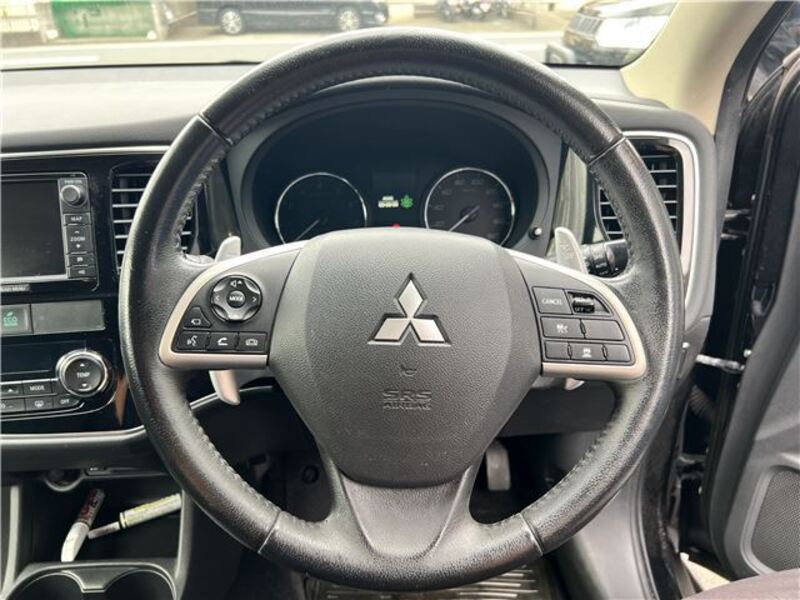OUTLANDER