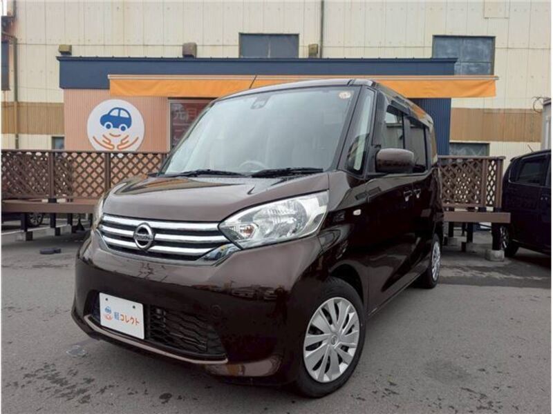 NISSAN DAYZ ROOX