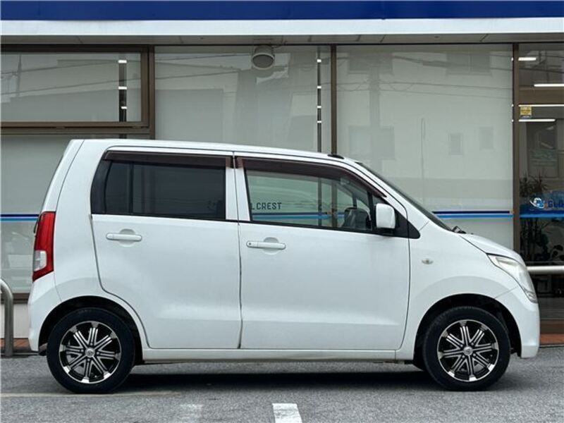 WAGON R
