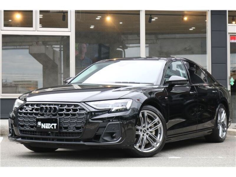 AUDI A8