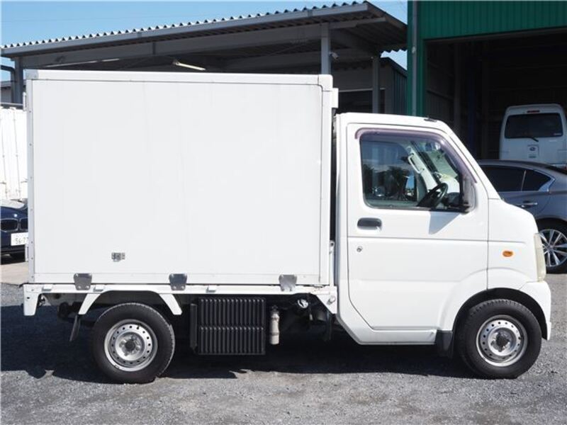 CARRY TRUCK