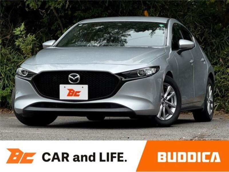 MAZDA3-0
