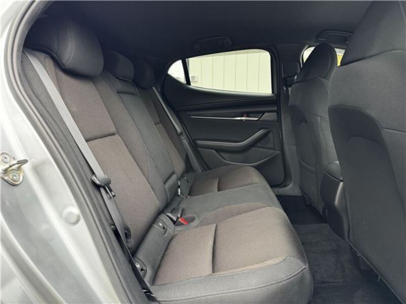 MAZDA3