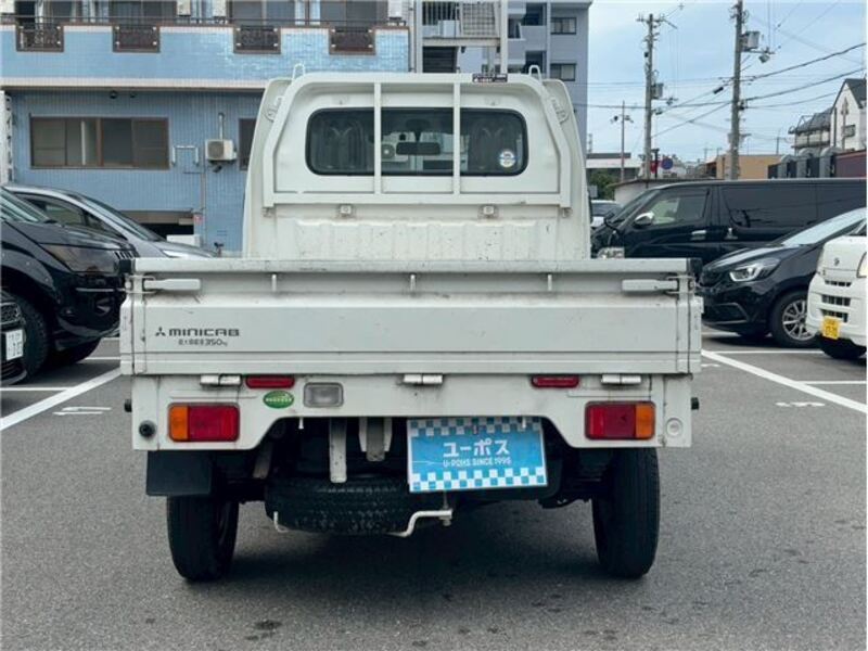 MINICAB TRUCK