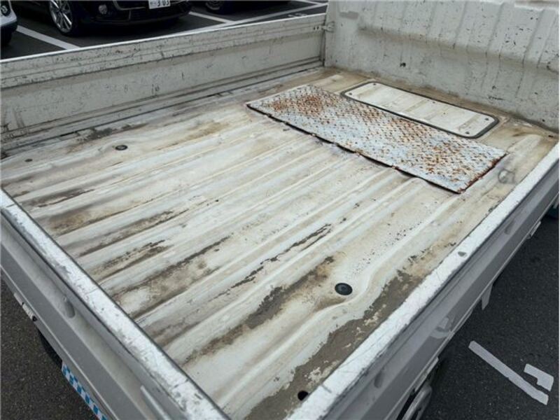MINICAB TRUCK