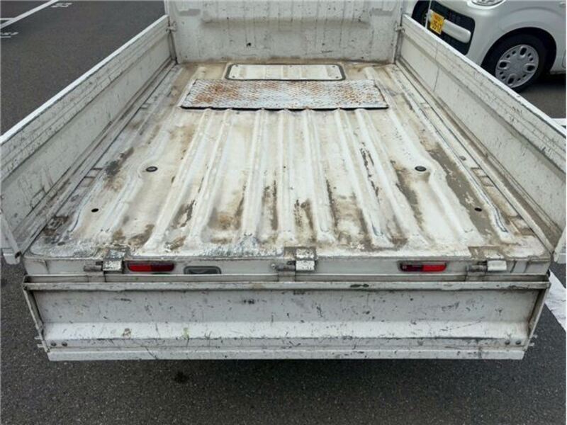 MINICAB TRUCK