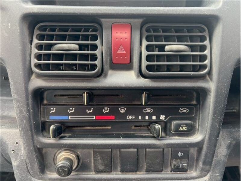 MINICAB TRUCK