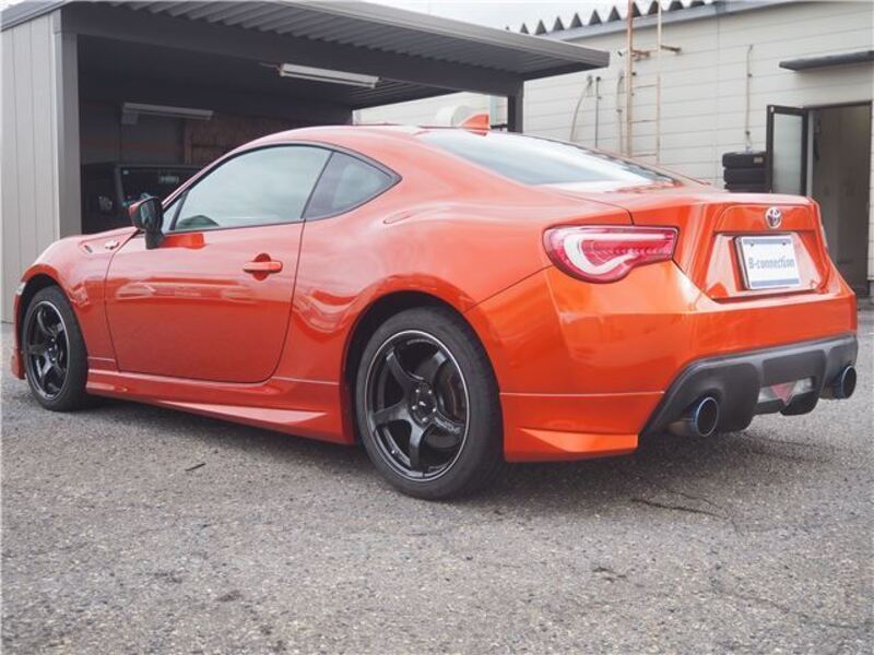 86