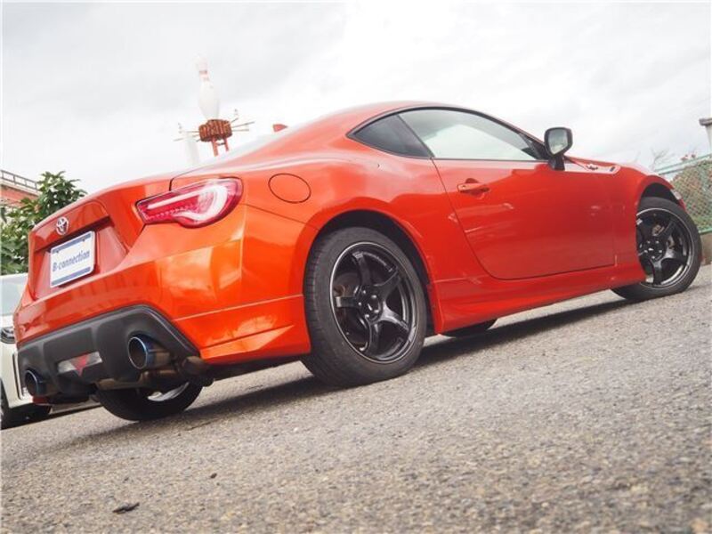 86