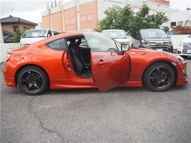 86