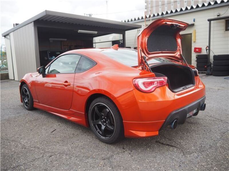 86