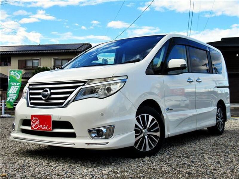 NISSAN SERENA