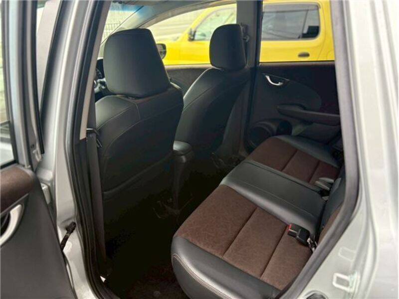 FIT SHUTTLE