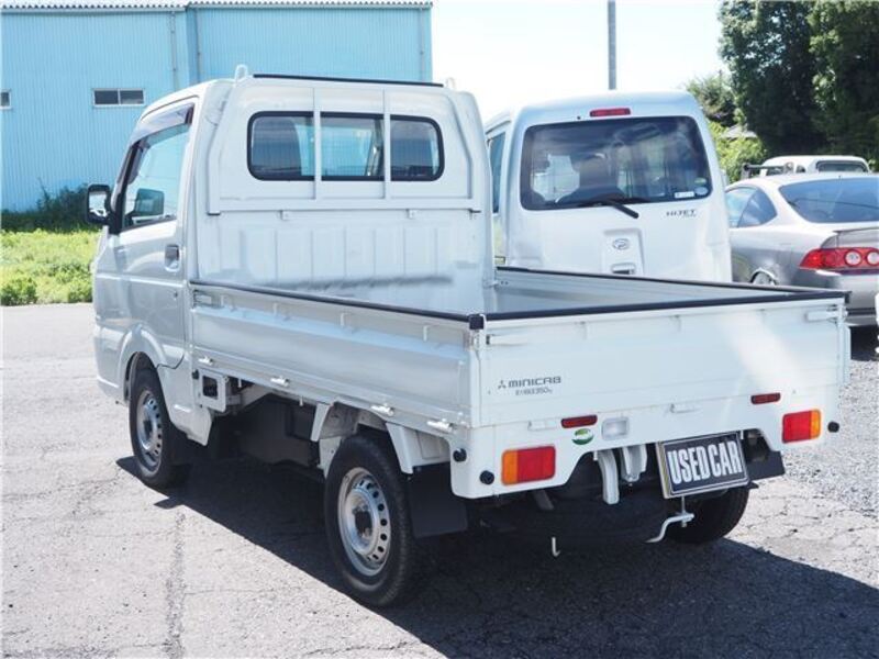 MINICAB TRUCK
