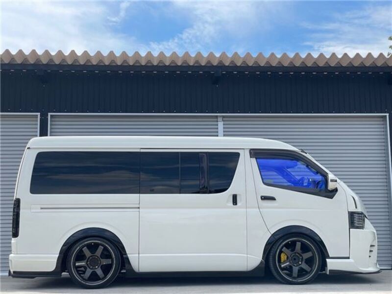 HIACE