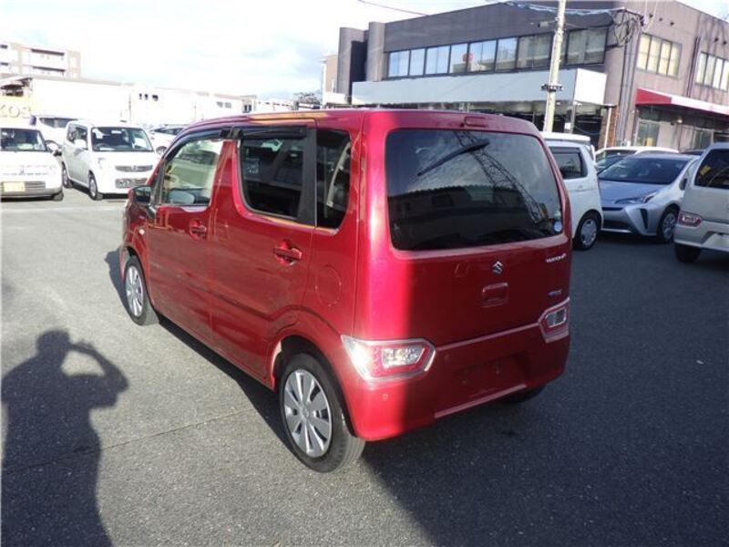 WAGON R