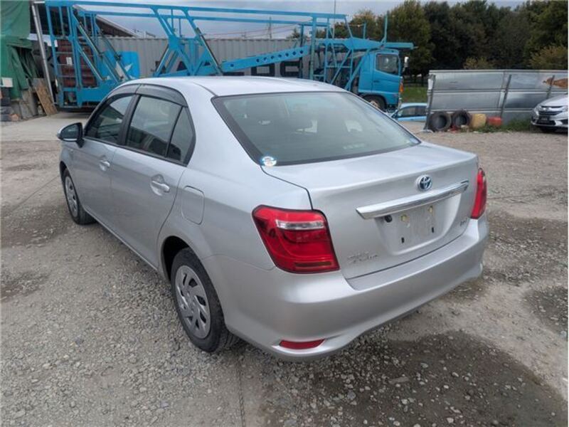 COROLLA AXIO