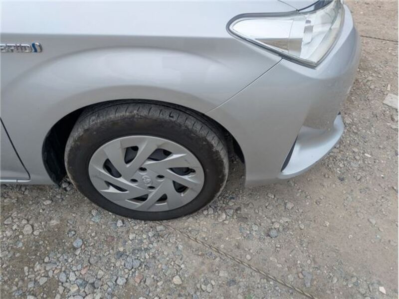 COROLLA AXIO