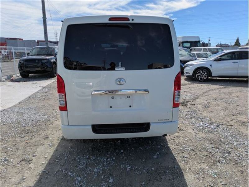 HIACE VAN
