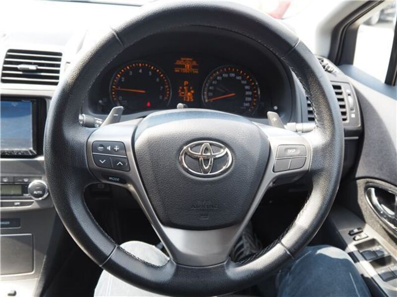 AVENSIS WAGON