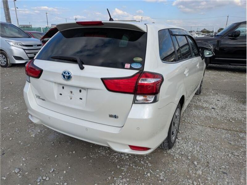 COROLLA FIELDER