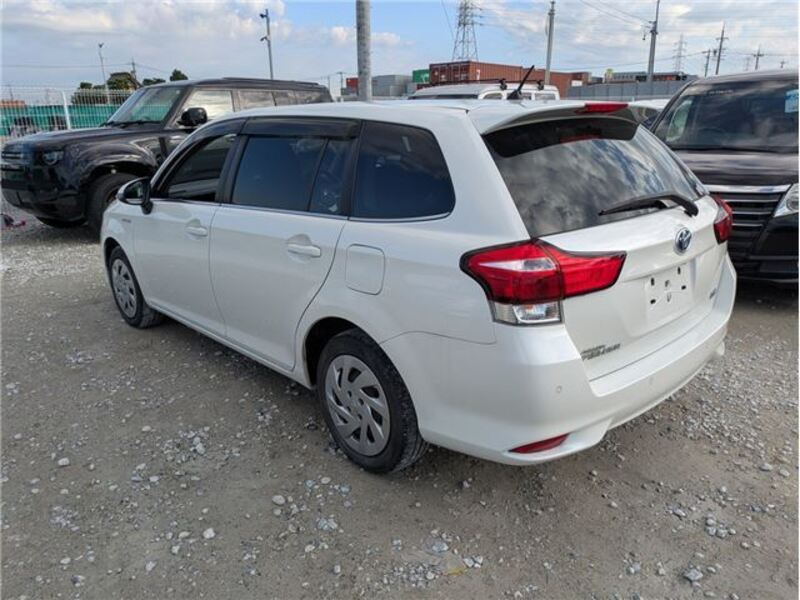 COROLLA FIELDER