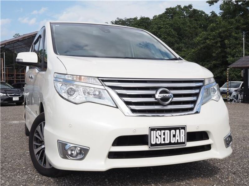 NISSAN SERENA