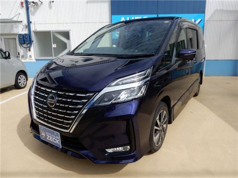 NISSAN SERENA