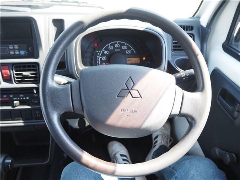 MINICAB TRUCK
