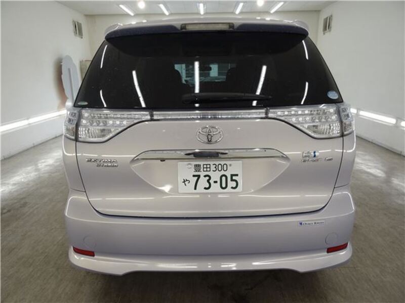 ESTIMA HYBRID
