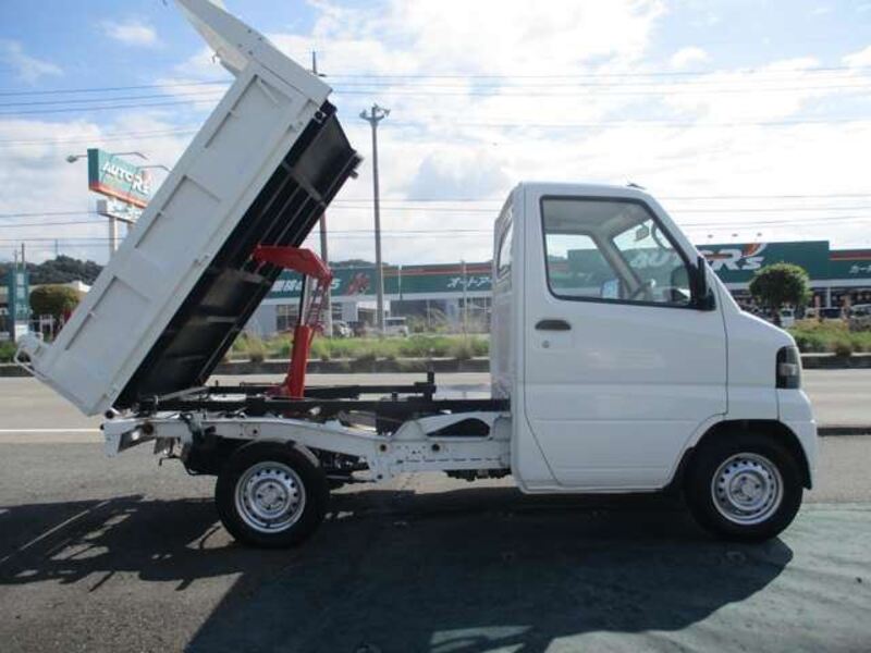 MINICAB TRUCK