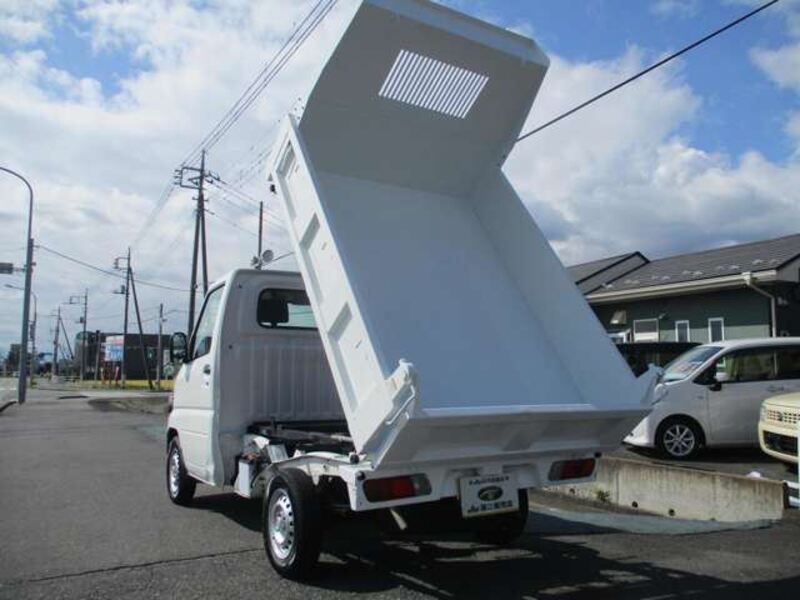 MINICAB TRUCK