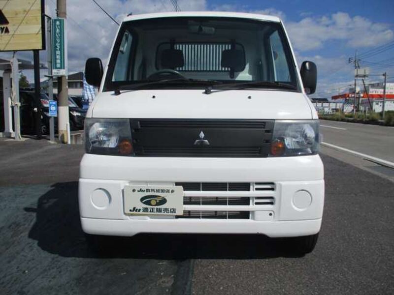 MINICAB TRUCK