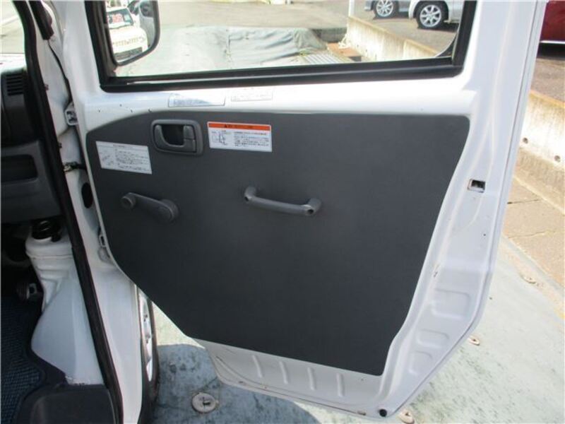 MINICAB TRUCK