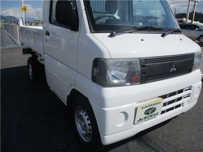 MINICAB TRUCK