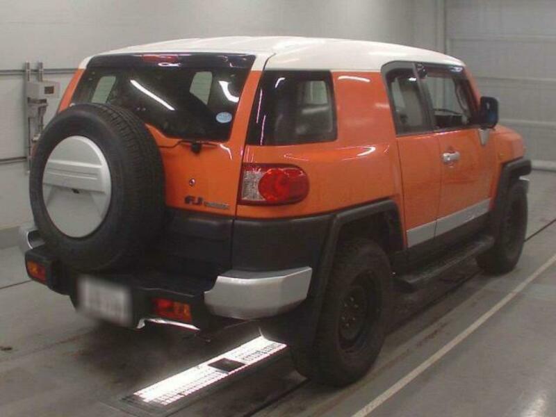 FJ CRUISER-1