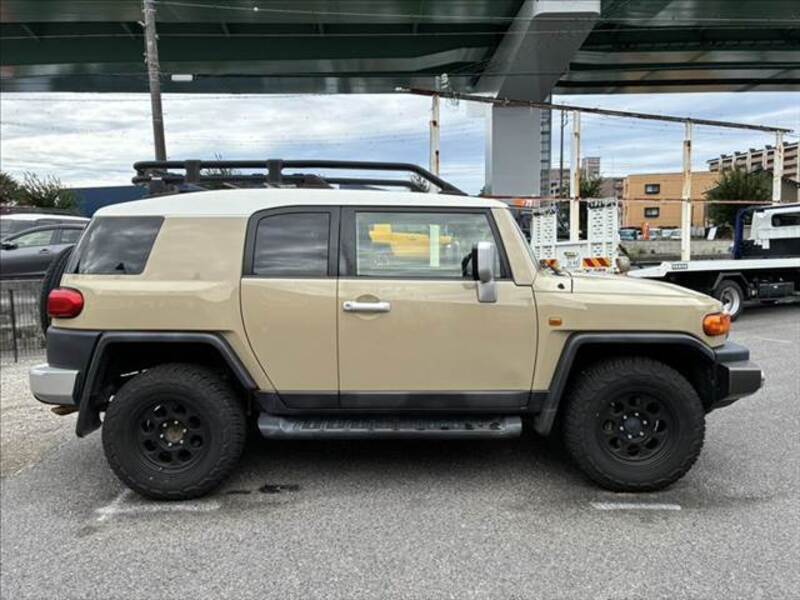 FJ CRUISER