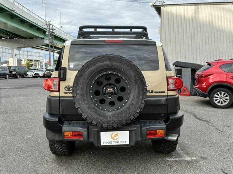 FJ CRUISER
