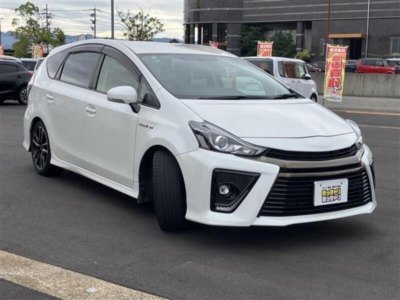 PRIUS ALPHA