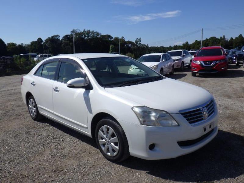 TOYOTA PREMIO