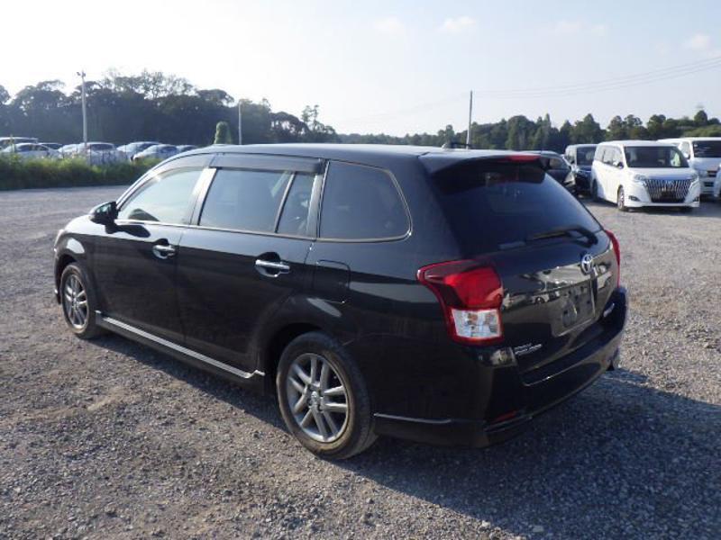 COROLLA FIELDER