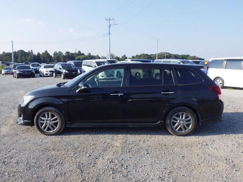 COROLLA FIELDER